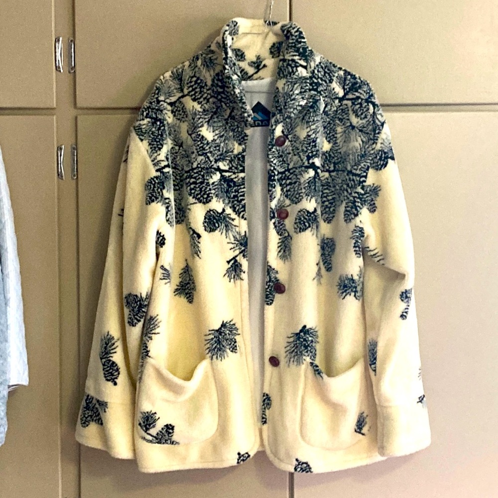 Denali pine cone cream jacket